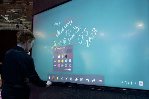 CES 2023開(kāi)幕 海信商用顯示攜智慧平板與數(shù)字標(biāo)牌革新數(shù)字廣告設(shè)計(jì)